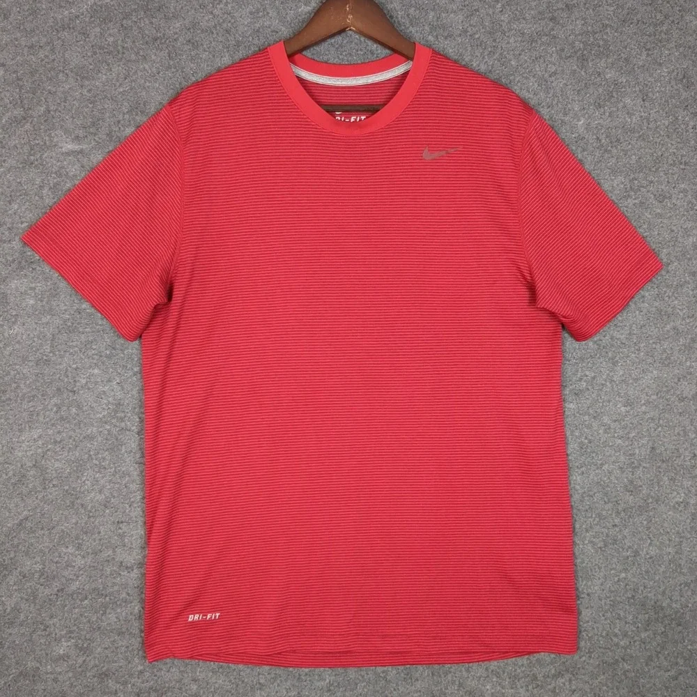 Nike Dri-FIT Mens‎ Large Red Striped Short Sleeve Training Performance T-Shirt